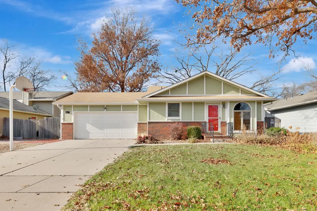 2121 N Rutgers St, Wichita, KS 67212 - Image #1