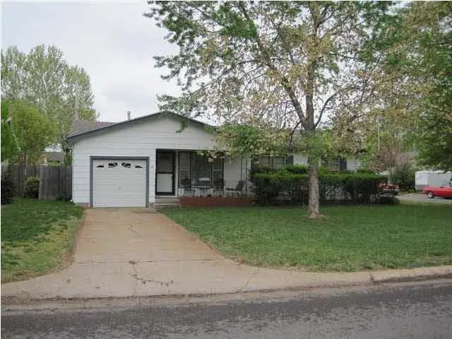 4658 S Vine Ave, Wichita, KS 67217 - Image #1