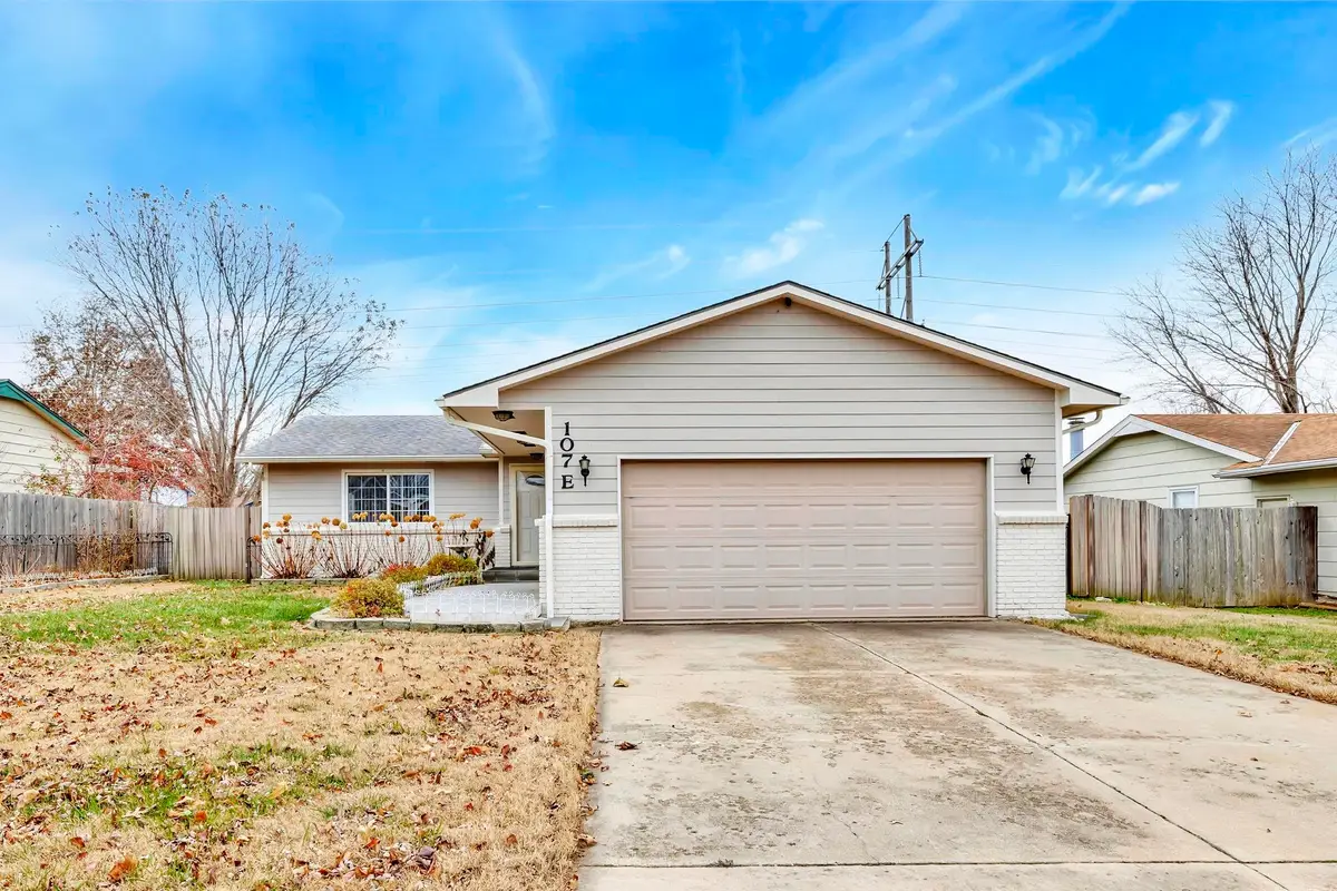 107 E North Point, Derby, KS 67037 - Image #1