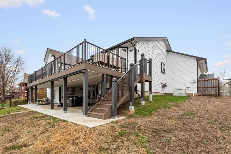 112 S Springwood Dr, Derby, KS 67037 - Image #3