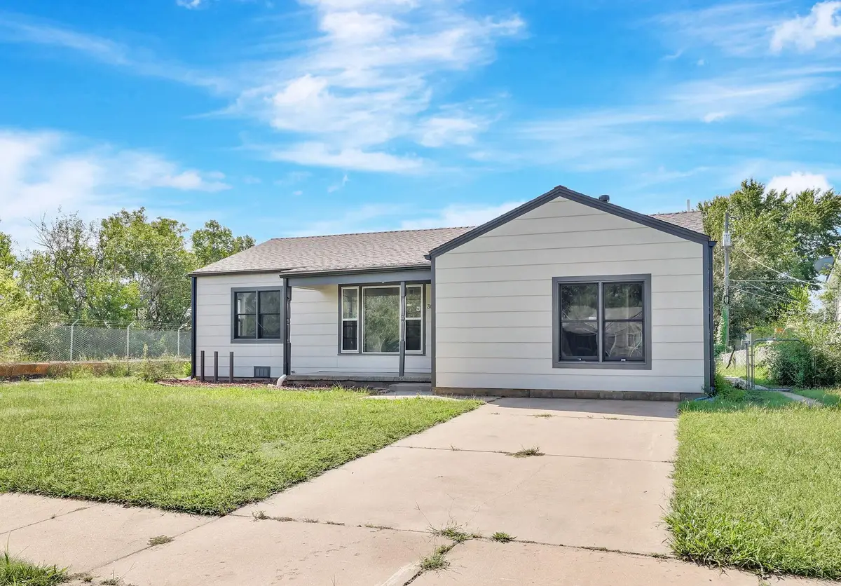 301 W 34th St S, Wichita, KS 67217 - Image #1