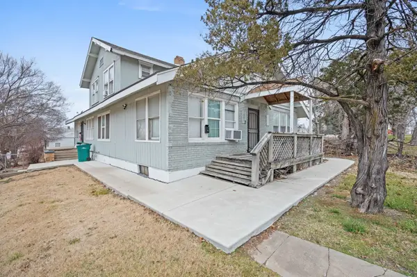 1601 N Hillside St, Wichita, KS 67214