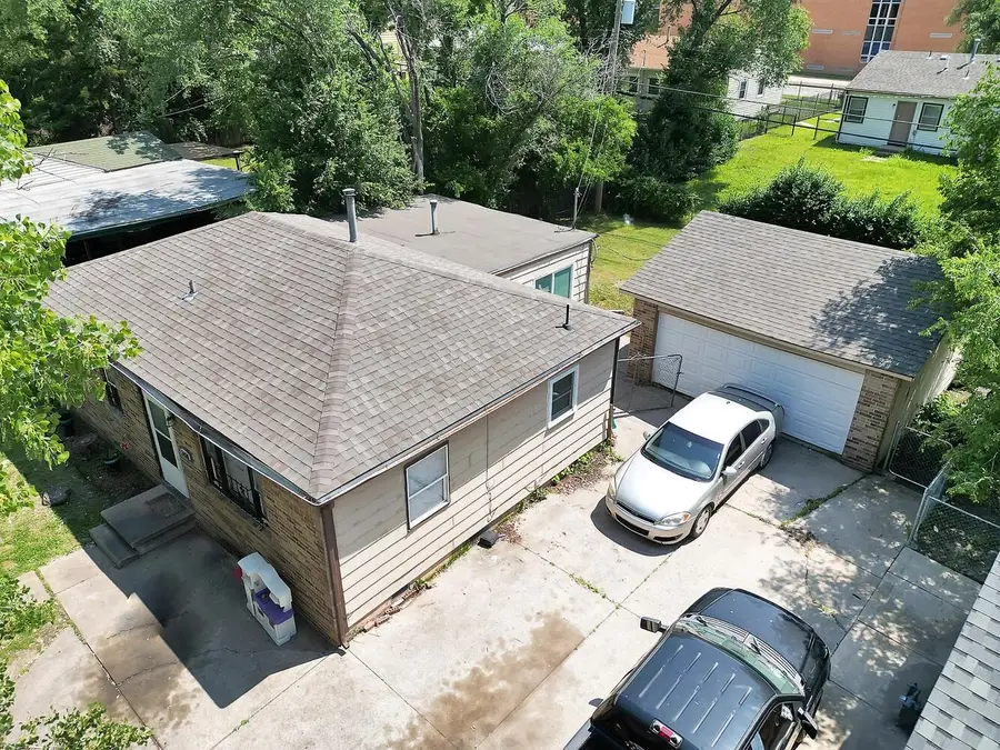 2438 N Prince St, Wichita, KS 67219 - Image #2