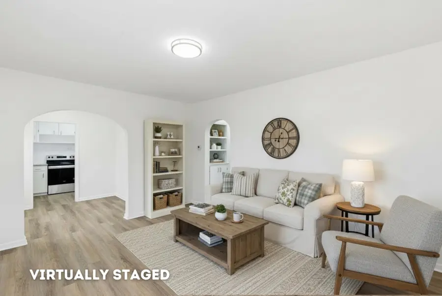 245 N Gordon St, Wichita, KS 67203 - Image #2