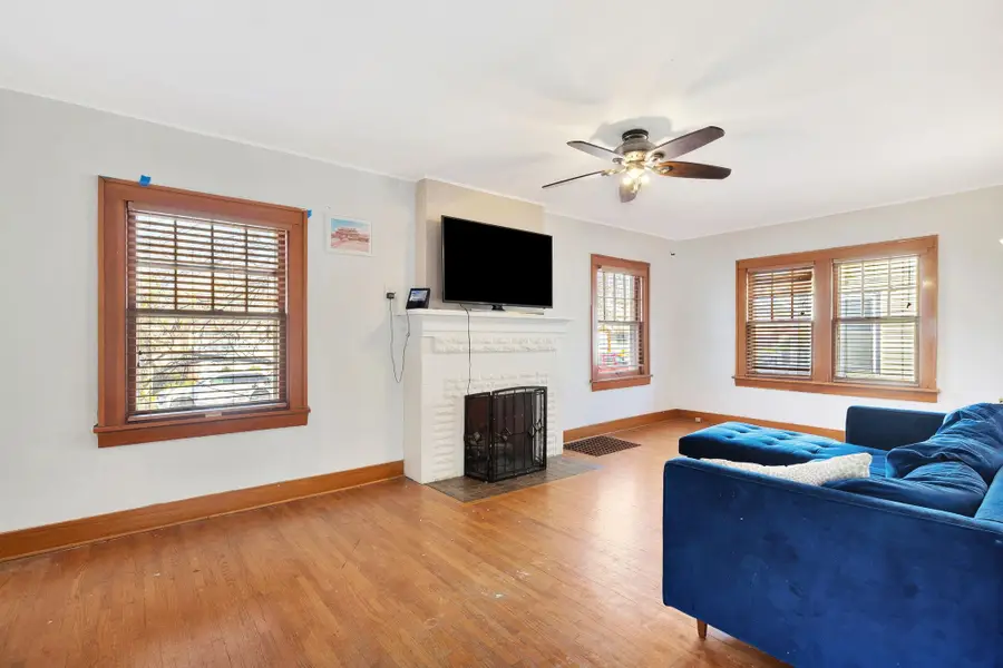 3719 Edgemont Pl, Wichita, KS 67208 - Image #3