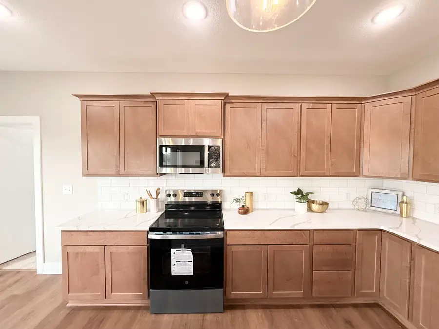 10709 E Bonita St, Wichita, KS 67207 - #2