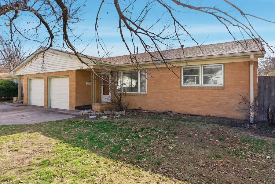 201 W Kinkaid St, Wichita, KS 67213 - Image #3