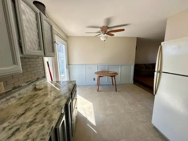 912 Fairfield Ave, Newton, KS 67114 - #2