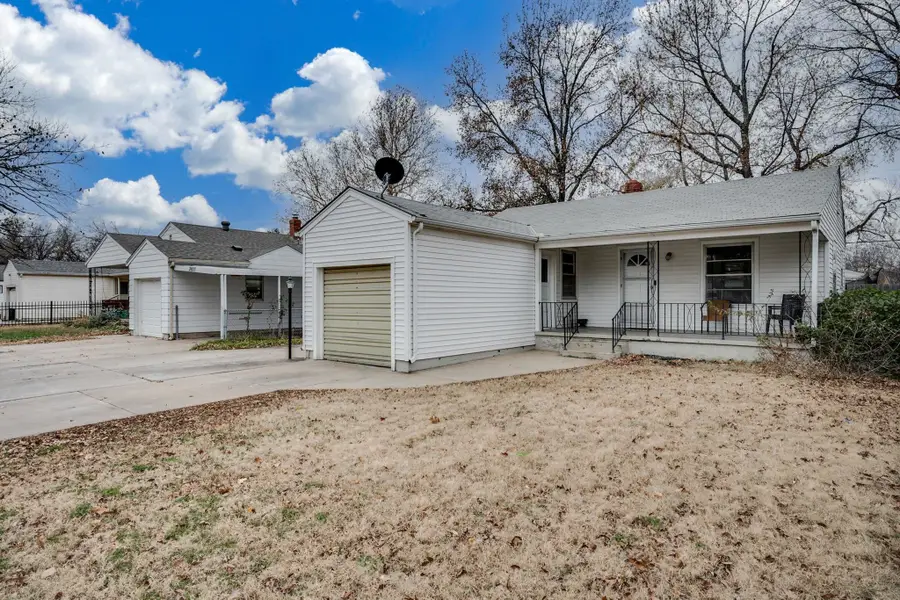 2027 S Laura Ave, Wichita, KS 67211 - Image #2