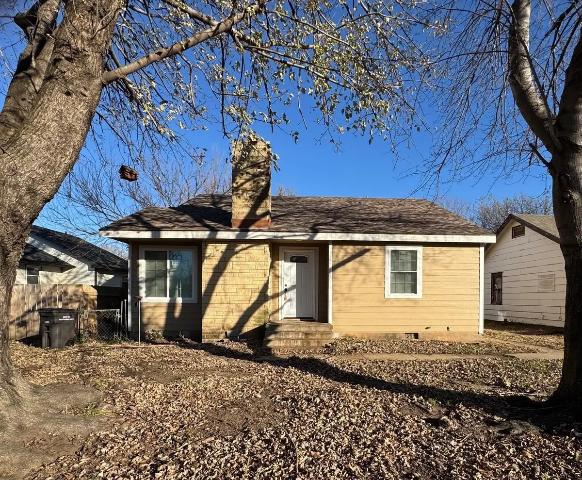 1120 N C Street, Arkansas City, KS 67005 - Image #1