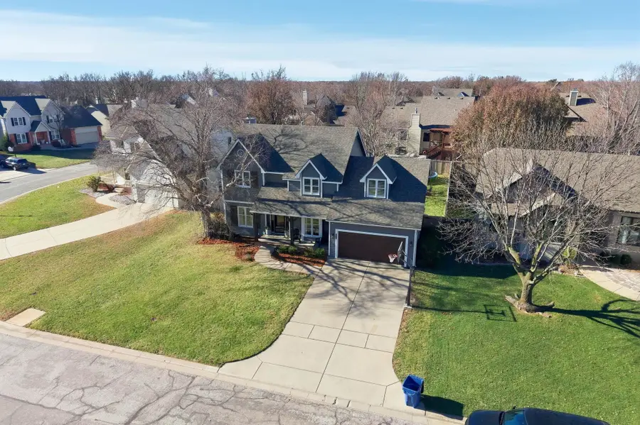 2455 N Vinegate Cir, Wichita, KS 67226 - Image #3