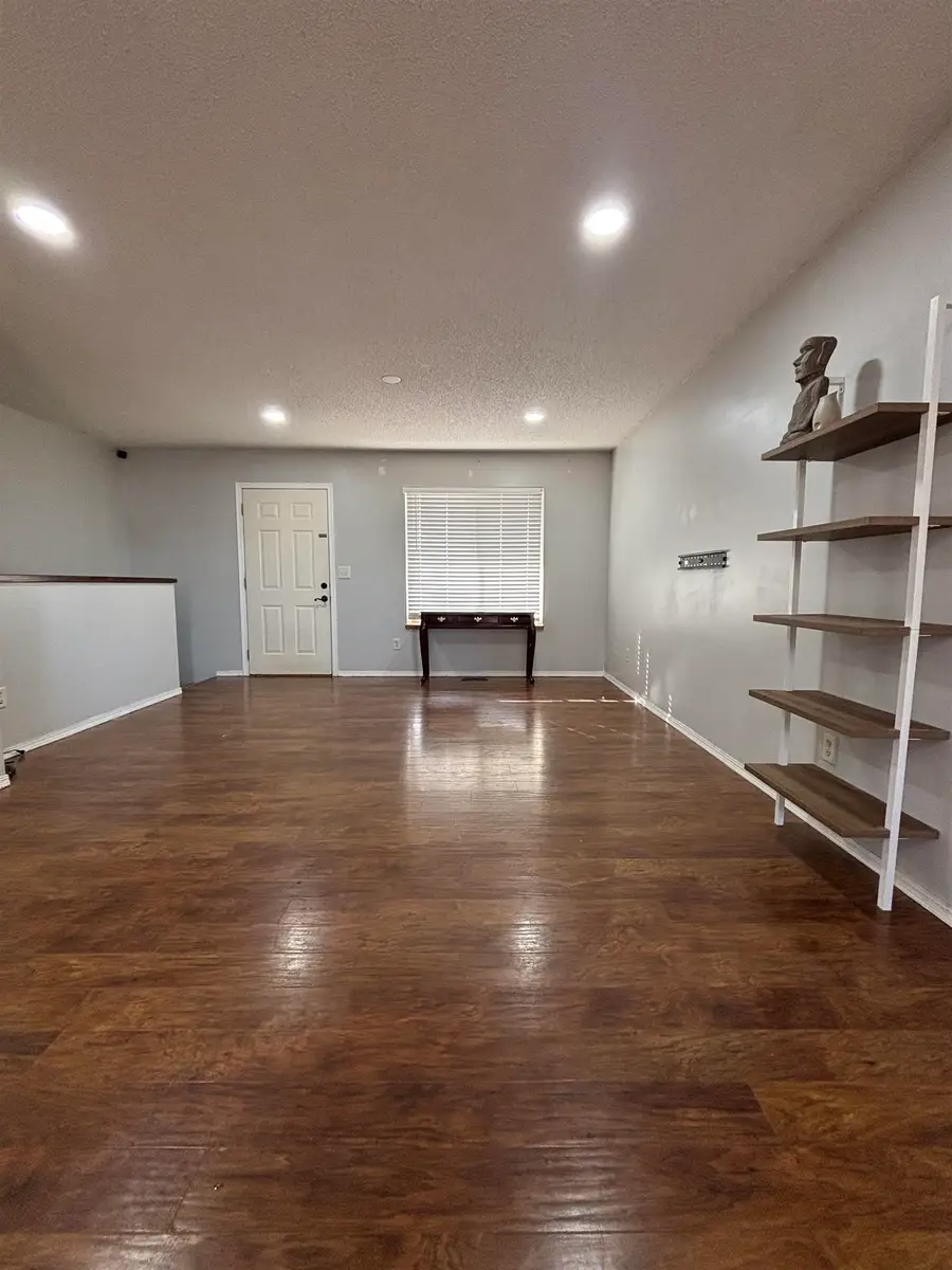 1314 E Hurley St, Haysville, KS 67060 - Image #3