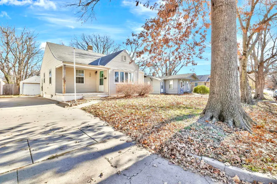 640 S Lorraine Ave, Wichita, KS 67211 - Image #2