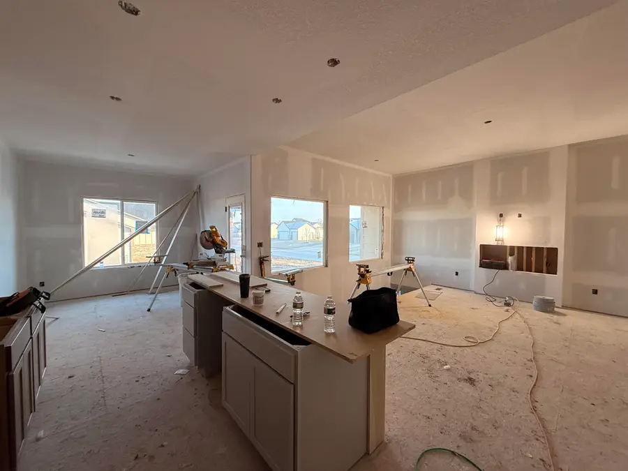 2153 S Chateau Ct, Wichita, KS 67207 - #2