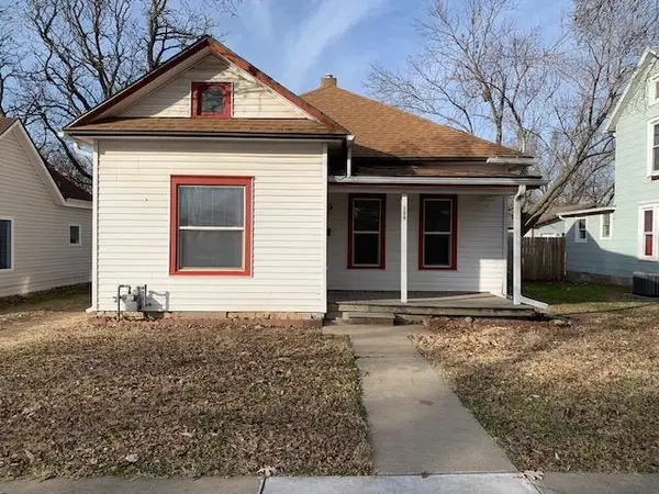 309 Harrison St, Newton, KS 67114