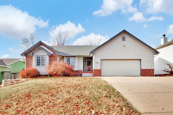 1323 N Montana St, Derby, KS 67037