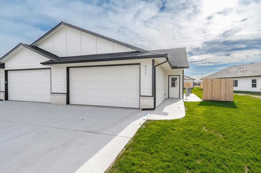 471 E Harper St, Valley Center, KS 67147-8948 - Image #3