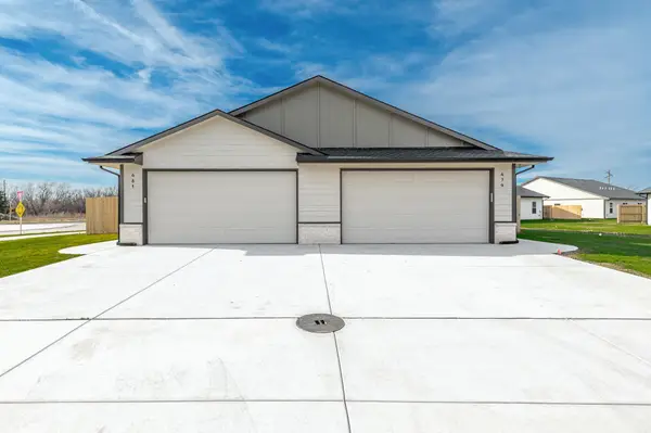 481 E Harper St, Valley Center, KS 67147-8948