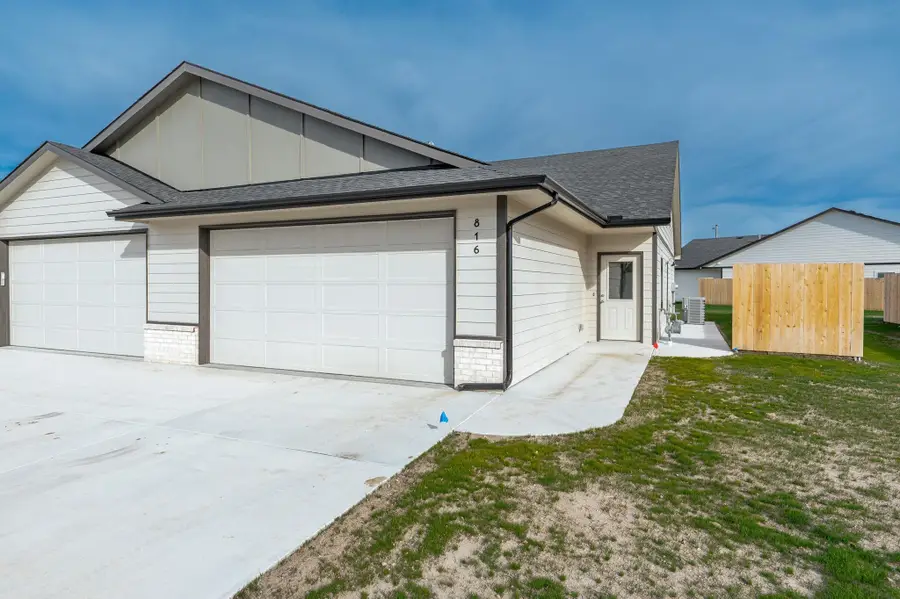 816 S Jay St, Valley Center, KS 67147-8948 - Image #3