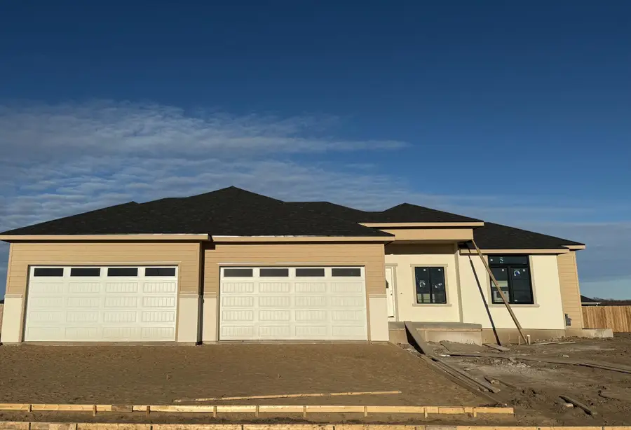 1151 Vista Sur Dr, Salina, KS 67401 - Image #2