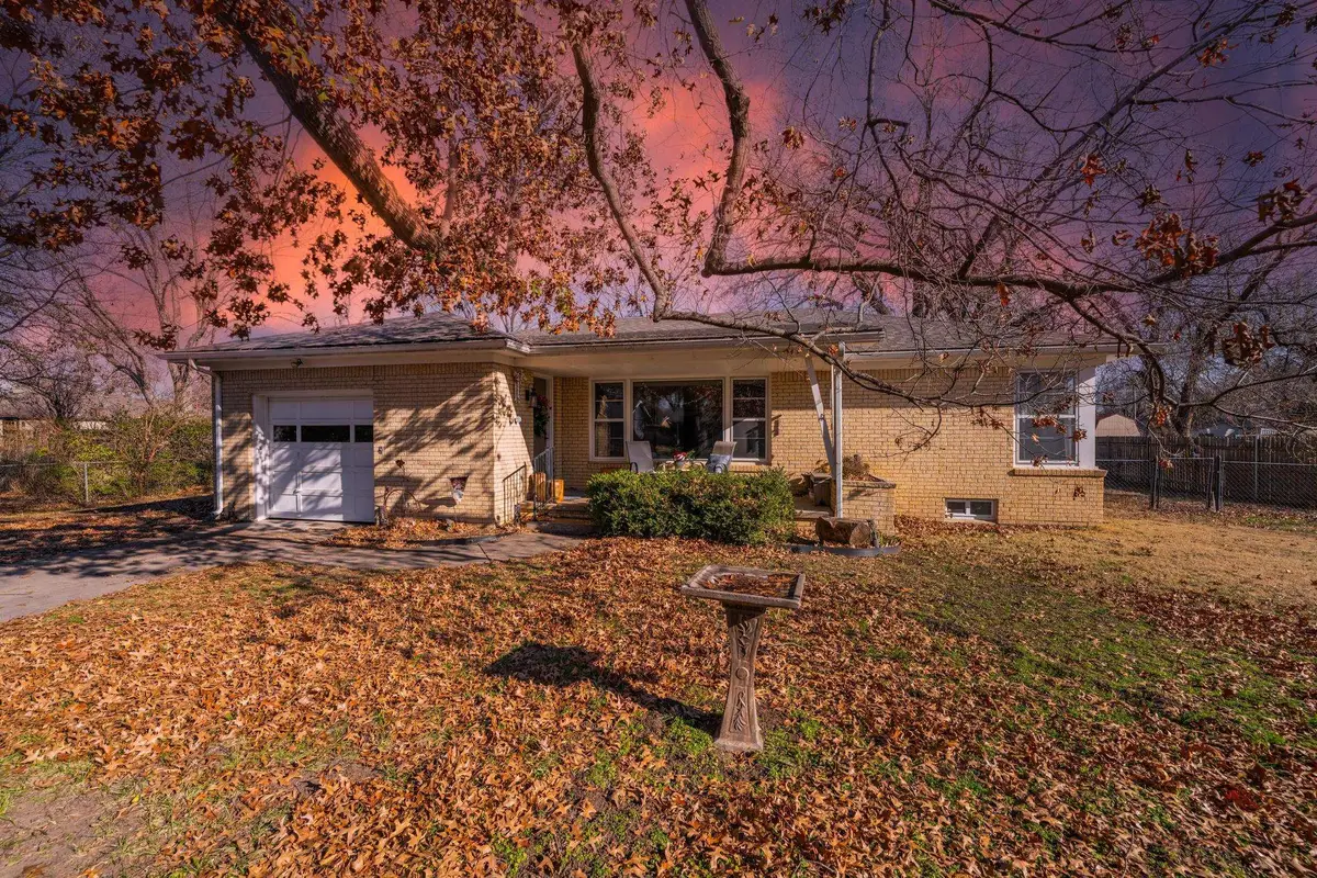 2930 N Athenian Ave, Wichita, KS 67204 - Image #1