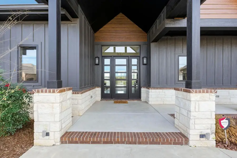 1511 E Bluesage Ct, Andover, KS 67002 - Image #2