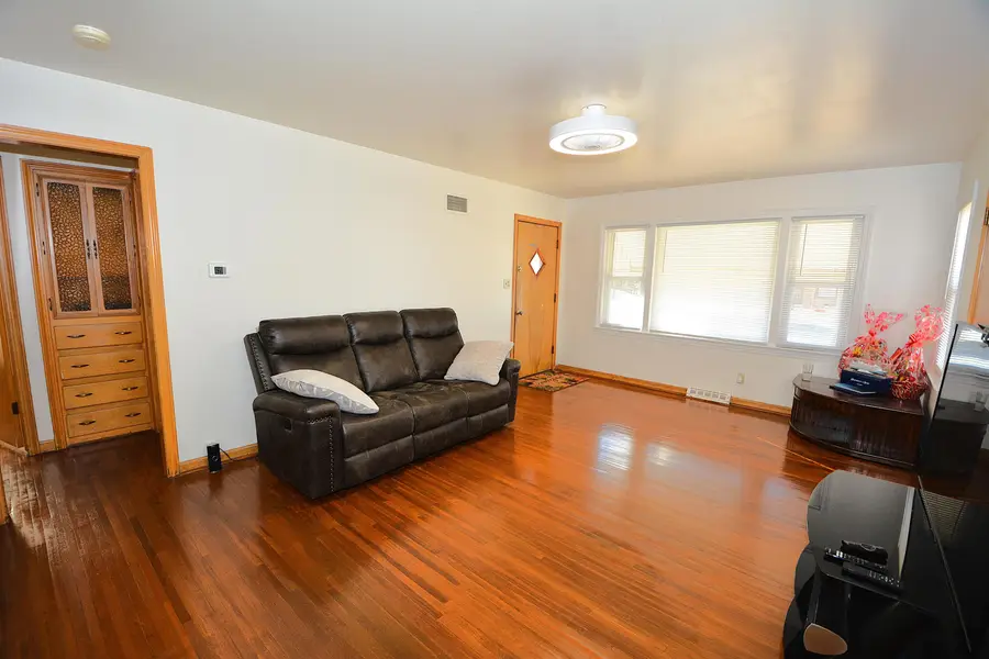 1708 S Woodlawn Blvd, Wichita, KS 67218 - Image #2