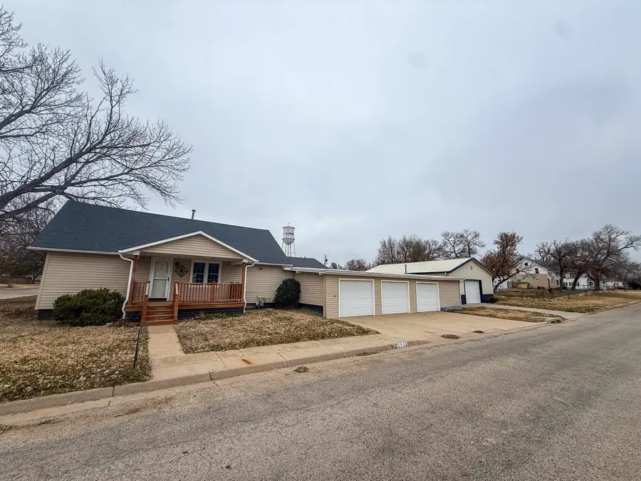 1113 State, Ellsworth, KS 67439 - Image #2