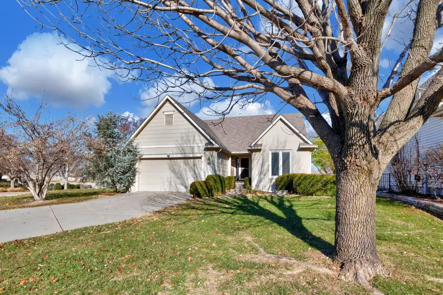 12610 E Bradford Circle, Wichita, KS 67206 - Image #2