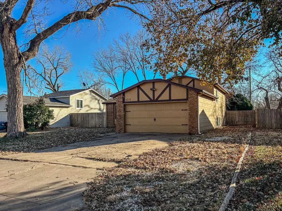 2515 W Sunnybrook, Wichita, KS 67217 - Image #2