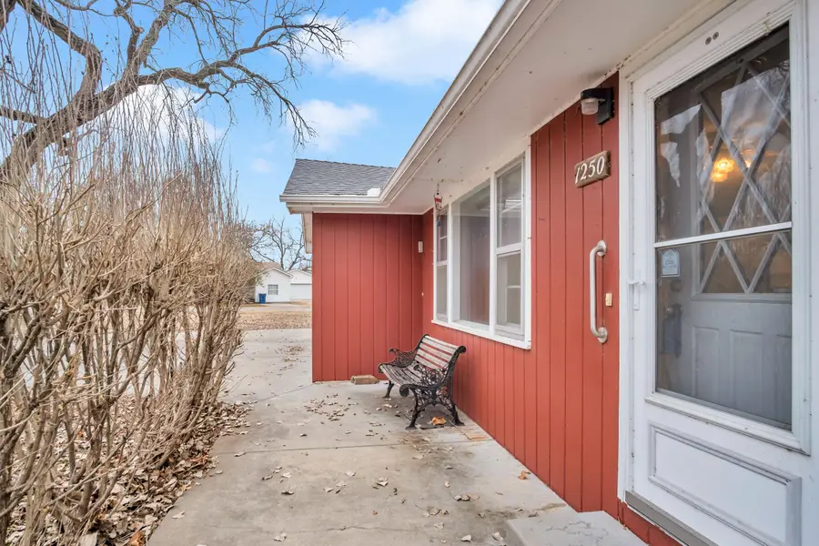 1250 W Sullivan Cir, Wichita, KS 67204 - Image #3