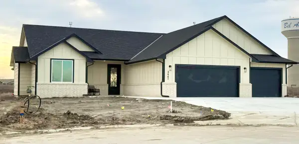 5447 N Toben Dr, Bel Aire, KS 67226