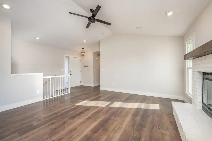 1549 N Stoney Point Ct, Wichita, KS 67212 - Image #3