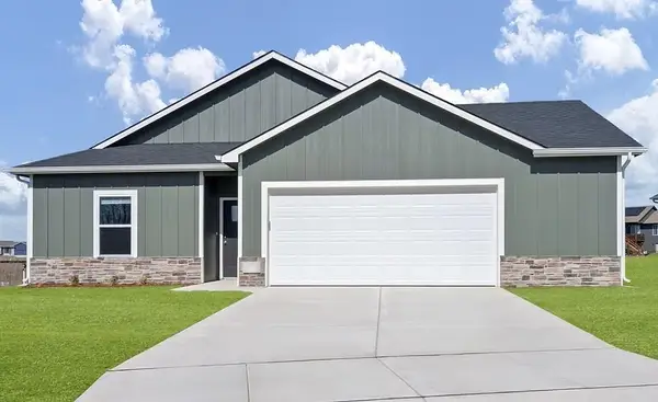 3571 E Bearsden, Derby, KS 67037
