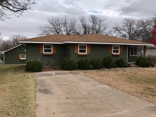 712 N Elm, Peabody, KS 66866 - Image #2