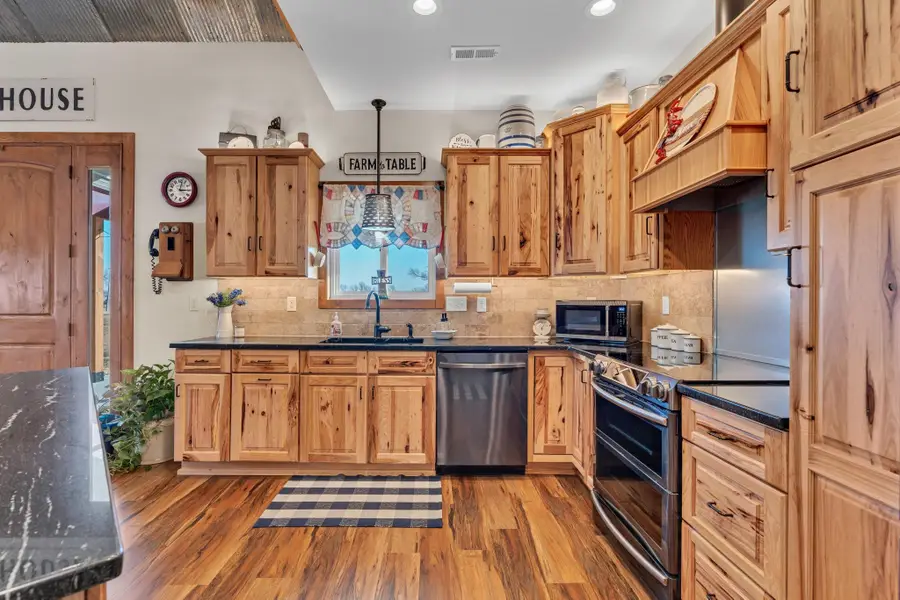 118 SE 95th Ter, Leon, KS 67074 - Image #2