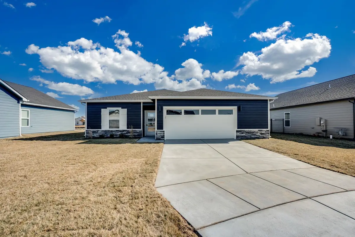 11637 W Scarlett Ct, Maize, KS 67101 - #1