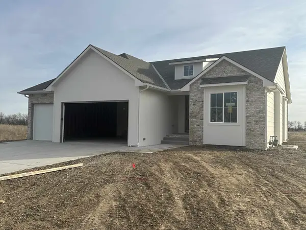 9005 E 33rd Cir S, Wichita, KS 67210