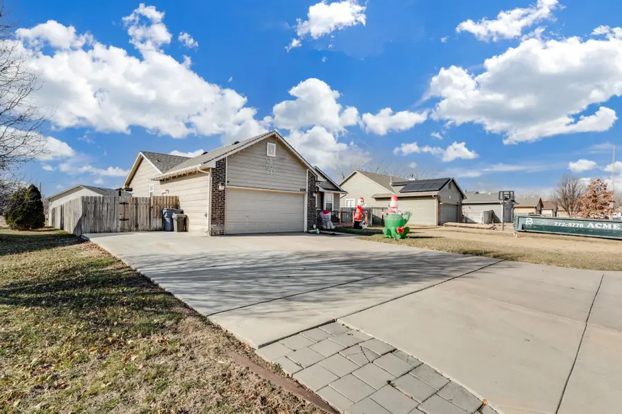 4439 S Saint Paul St, Wichita, KS 67217 - Image #2