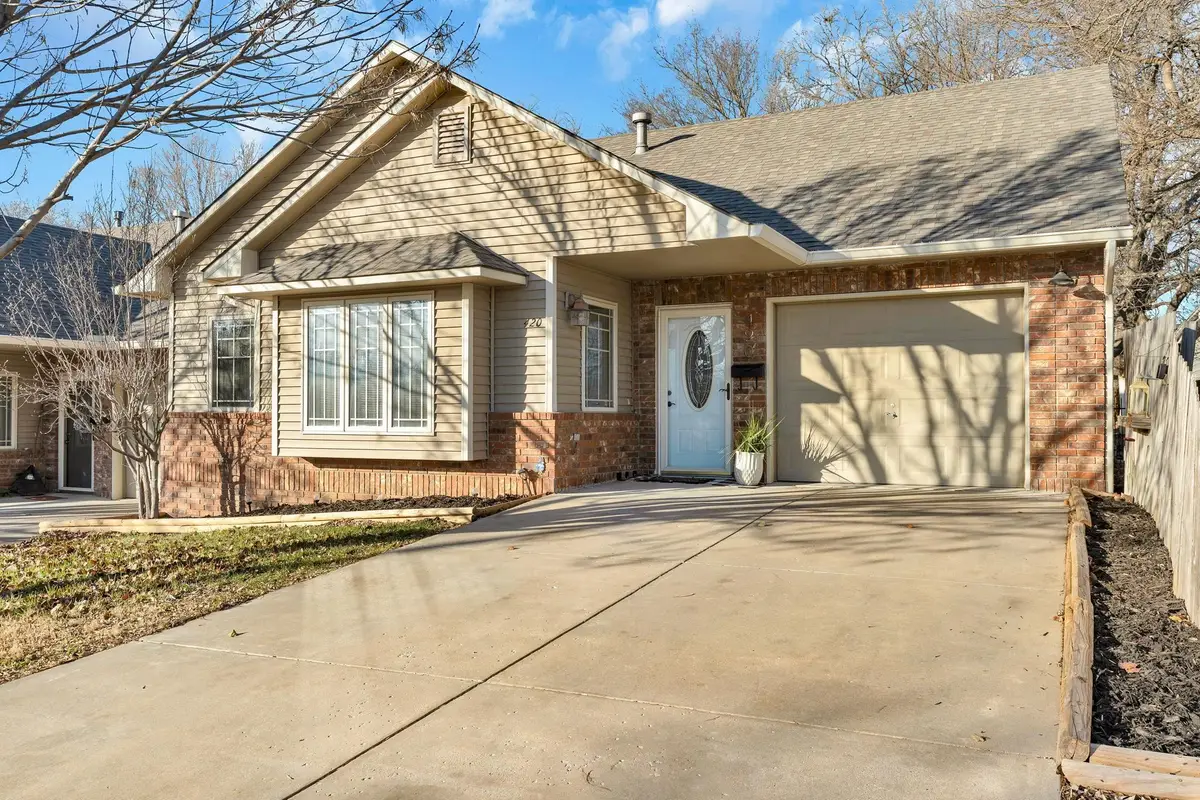 420 E 13th Ave, Augusta, KS 67010 - Image #1