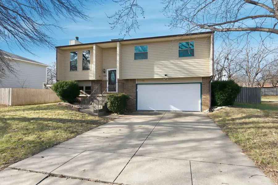 355 N Rutgers, Wichita, KS 67212 - Image #2