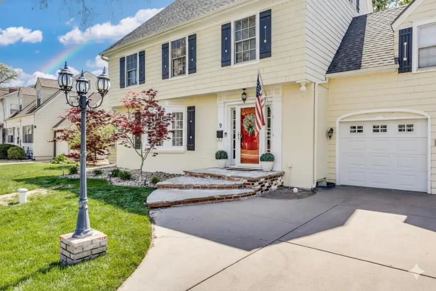 9 Crescent Blvd, Hutchinson, KS 67502 - Image #3