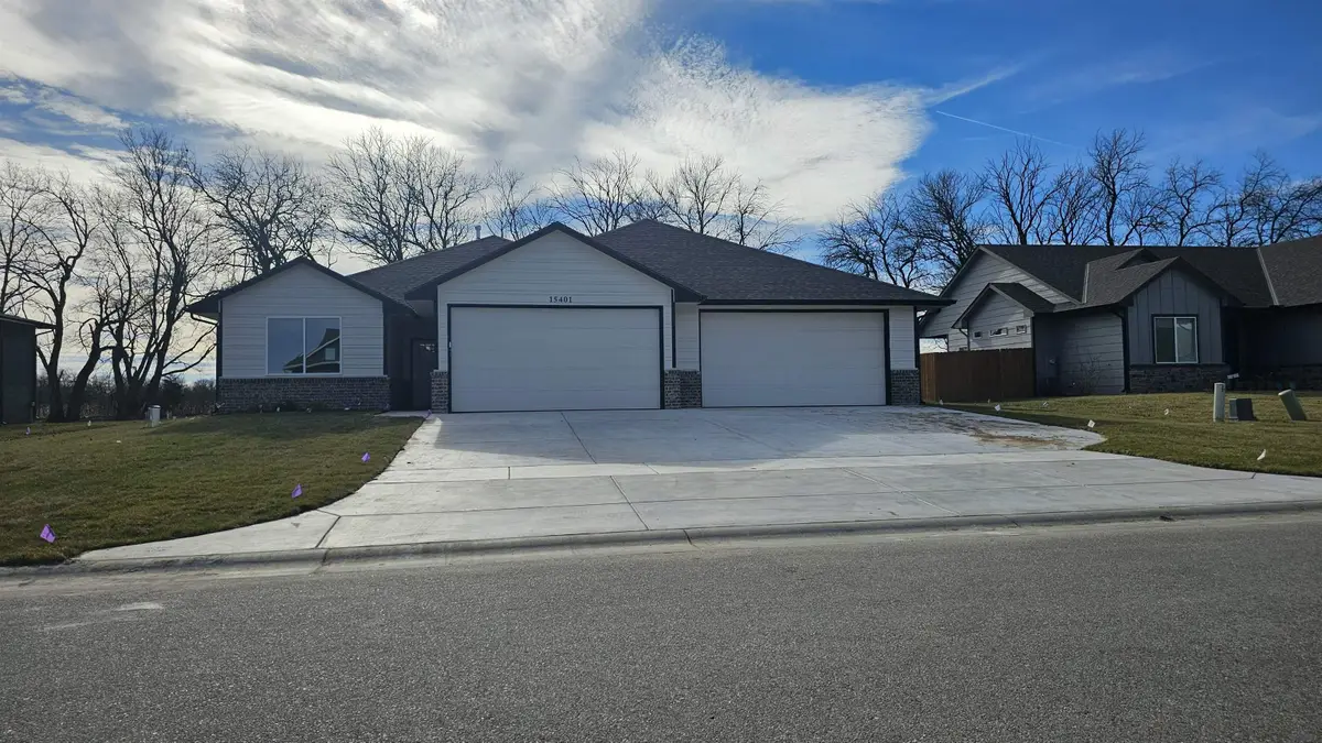 15401 E Hazel Nut St, Wichita, KS 67230 - Image #1