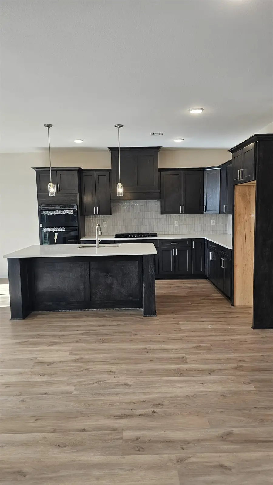 15401 E Hazel Nut St, Wichita, KS 67230 - Image #3