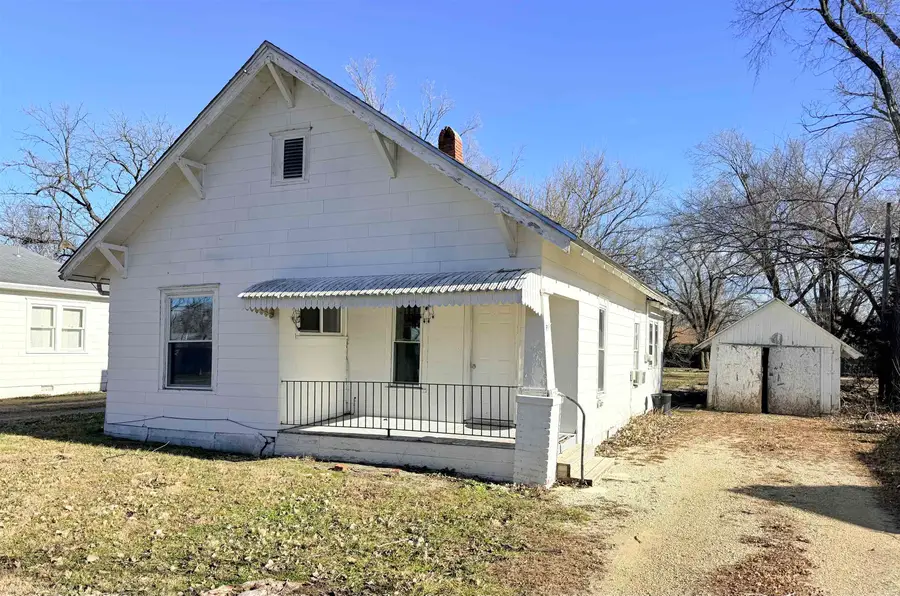508 N Cedar St, Marion, KS 66861 - Image #2