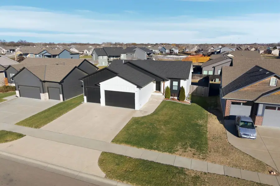 2626 E 48th St N, Wichita, KS 67219 - Image #2