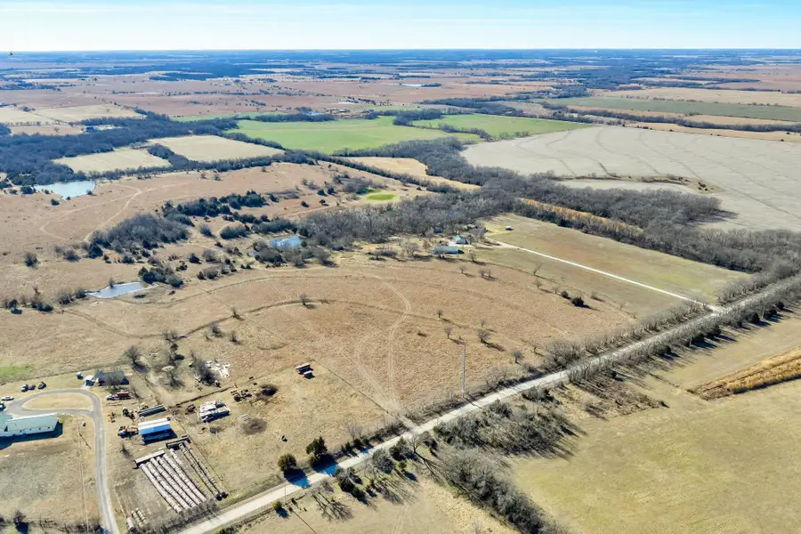 6431 NW 50th St, El Dorado, KS 67042 - Image #2