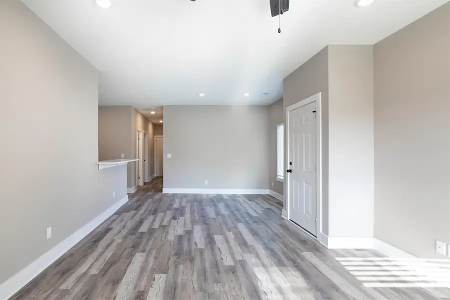 4513-4515 N Sandplum St, Wichita, KS 67205 - Image #2