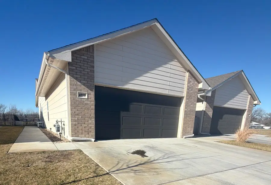 4557 N Sandplum St # 4555, Wichita, KS 67205 - Image #2