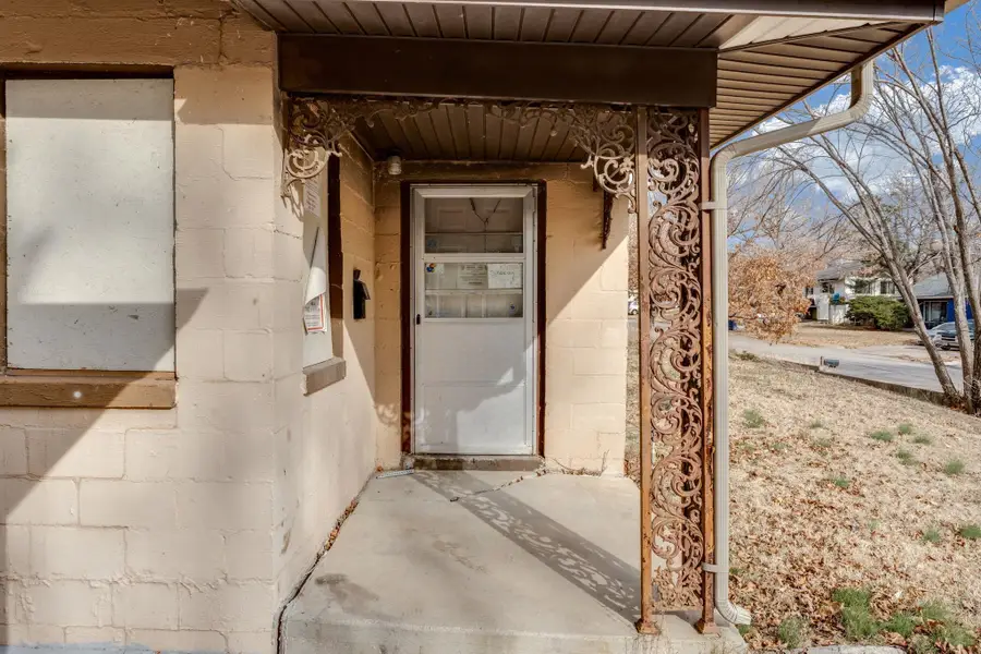 1547 N Gentry Dr, Wichita, KS 67208 - Image #3